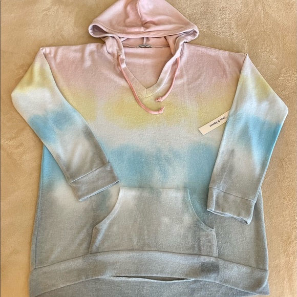 Theo and Spence Hooded Tie Dye Rainbow Sweater - Size M - Picture 9 of 15